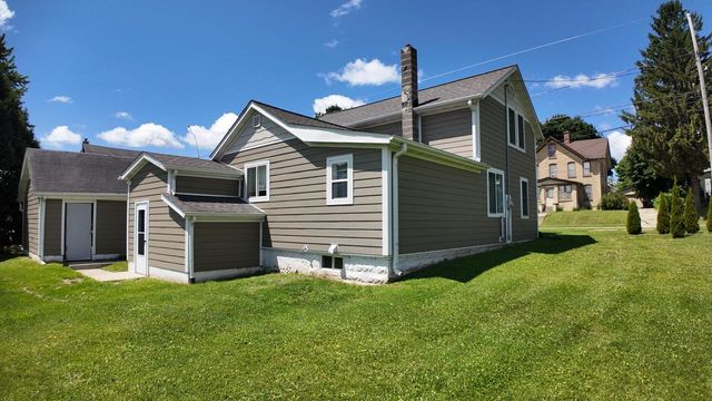 305 N Milwaukee STREET, Theresa, WI 53091