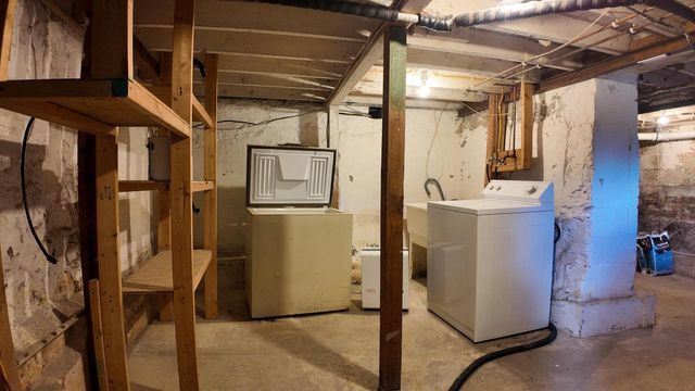 305 N Milwaukee STREET, Theresa, WI 53091