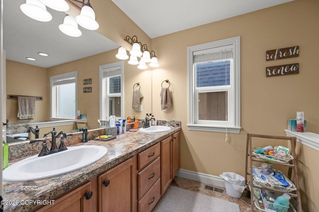 3426 W Birch Meadows Road, Wasilla, AK 99654