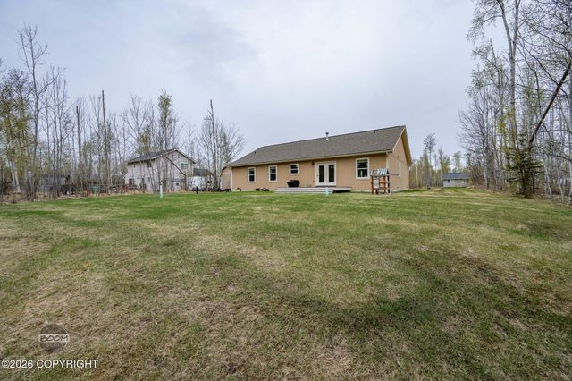 3426 W Birch Meadows Road, Wasilla, AK 99654
