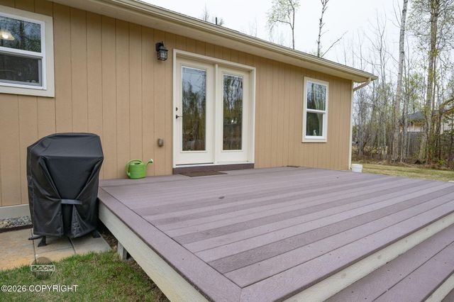 3426 W Birch Meadows Road, Wasilla, AK 99654