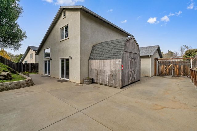 1250 Wimbledon Dr, San Andreas, CA 95249