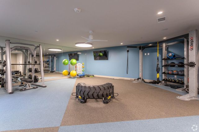 6400 Washington Ave Avenue 334, Houston, TX 77007