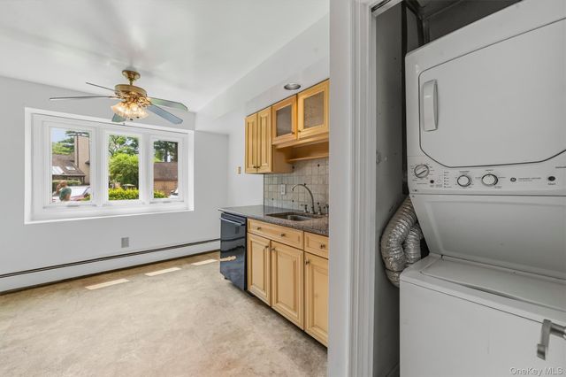 101 Eagle Bay Drive, Ossining, NY 10562