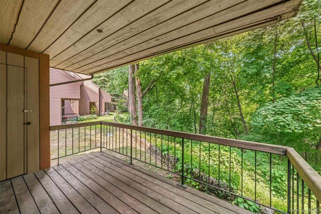101 Eagle Bay Drive, Ossining, NY 10562