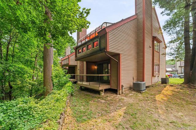 101 Eagle Bay Drive, Ossining, NY 10562