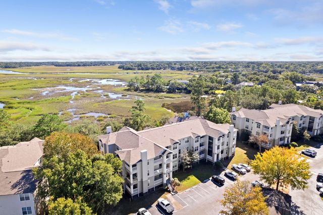 700 Daniel Ellis Drive 9203, Charleston, SC 29412