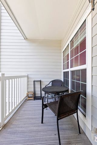 700 Daniel Ellis Drive 9203, Charleston, SC 29412