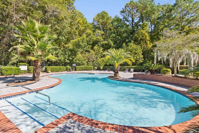 700 Daniel Ellis Drive 9203, Charleston, SC 29412