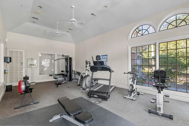 700 Daniel Ellis Drive 9203, Charleston, SC 29412