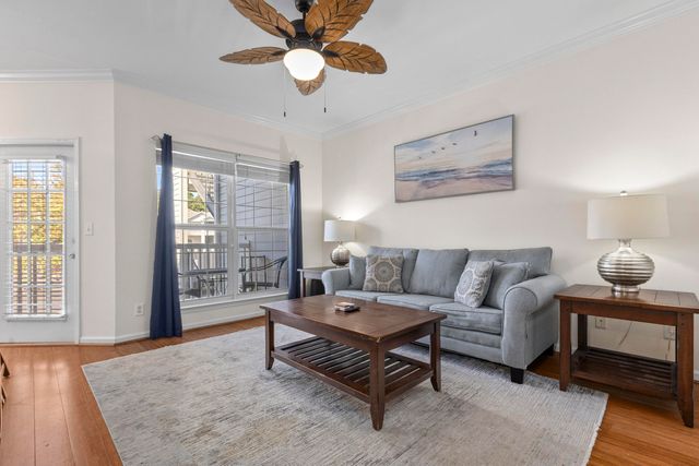 700 Daniel Ellis Drive 9203, Charleston, SC 29412