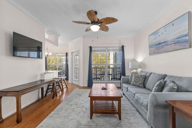 700 Daniel Ellis Drive 9203, Charleston, SC 29412