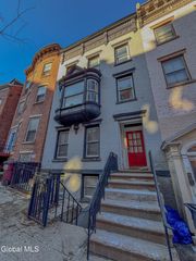 79 Columbia Street, Albany, NY 12210