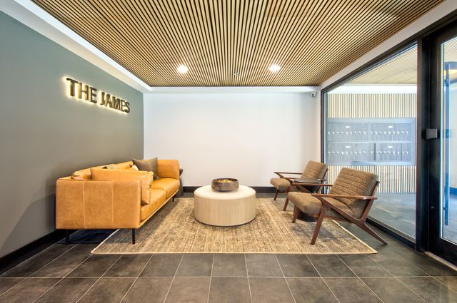 9396 Landings Lane 401, Des Plaines, IL 60016