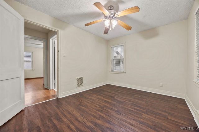 3510 Chapin Avenue, Niagara Falls, NY 14301