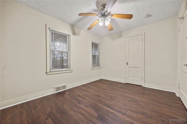 3510 Chapin Avenue, Niagara Falls, NY 14301