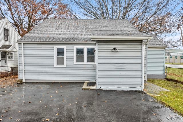 3510 Chapin Avenue, Niagara Falls, NY 14301