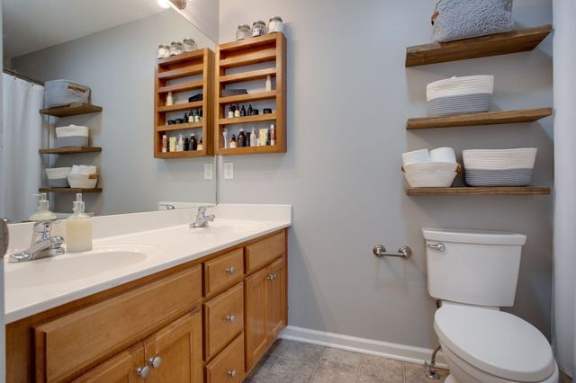 743 Elm St, Spring Hill, TN 37174