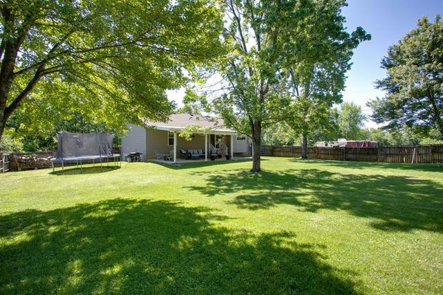 743 Elm St, Spring Hill, TN 37174