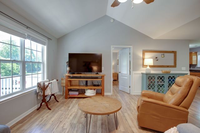 743 Elm St, Spring Hill, TN 37174