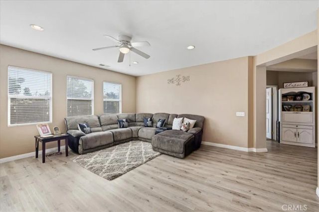 124 Playa Court, Hemet, CA 92545