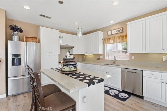 124 Playa Court, Hemet, CA 92545