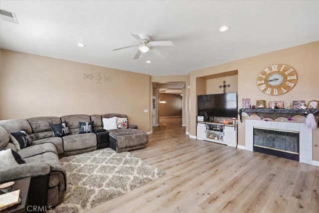 124 Playa Court, Hemet, CA 92545