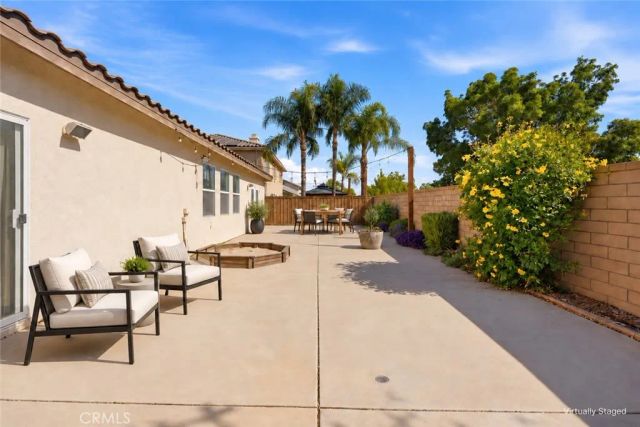 124 Playa Court, Hemet, CA 92545