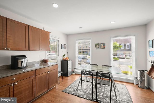 12121 GATEWATER DR, Potomac, MD 20854
