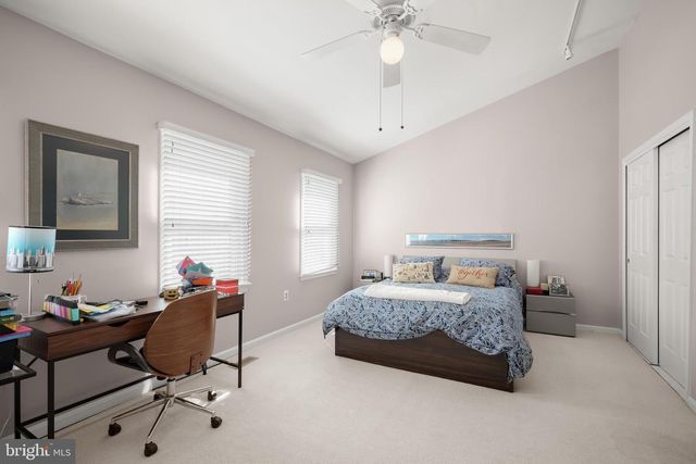 12121 GATEWATER DR, Potomac, MD 20854