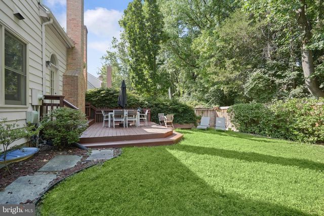12121 GATEWATER DR, Potomac, MD 20854