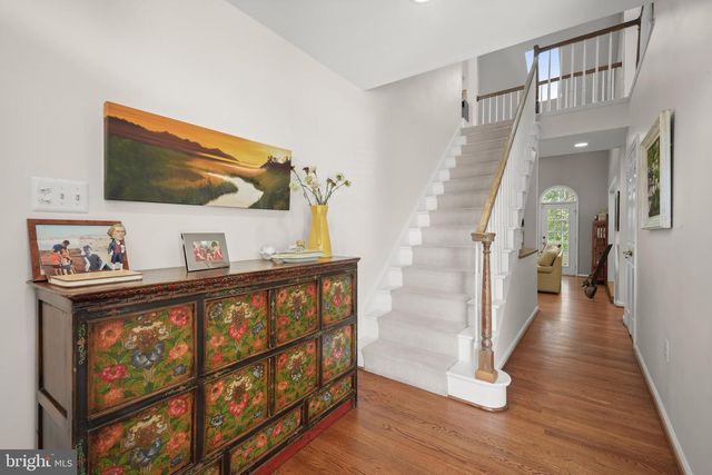 12121 GATEWATER DR, Potomac, MD 20854