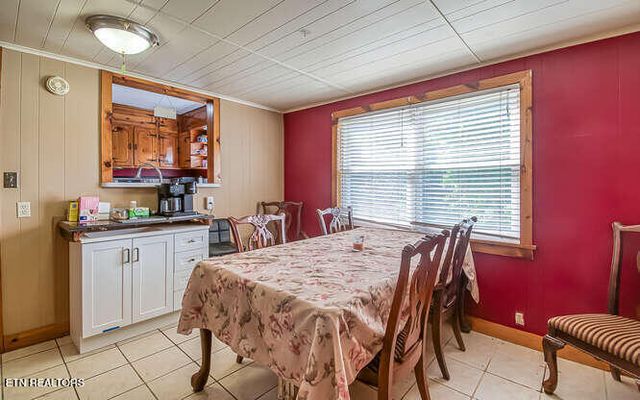 1406 Madison Ave, Maryville, TN 37804