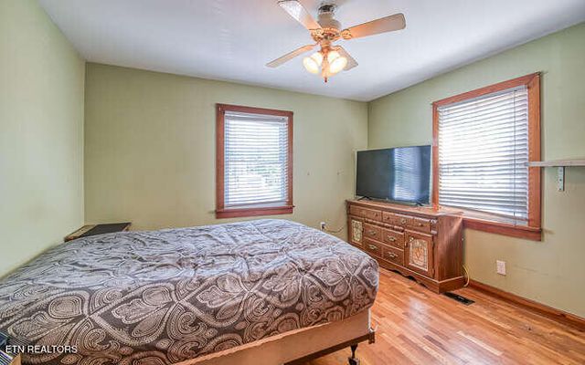 1406 Madison Ave, Maryville, TN 37804