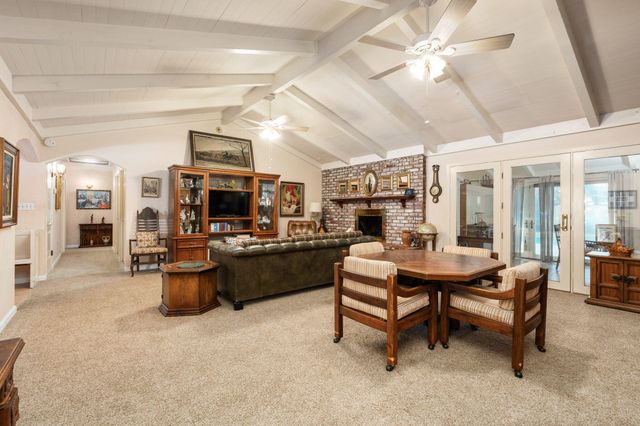 1113 N Manor Drive, Tulare, CA 93274