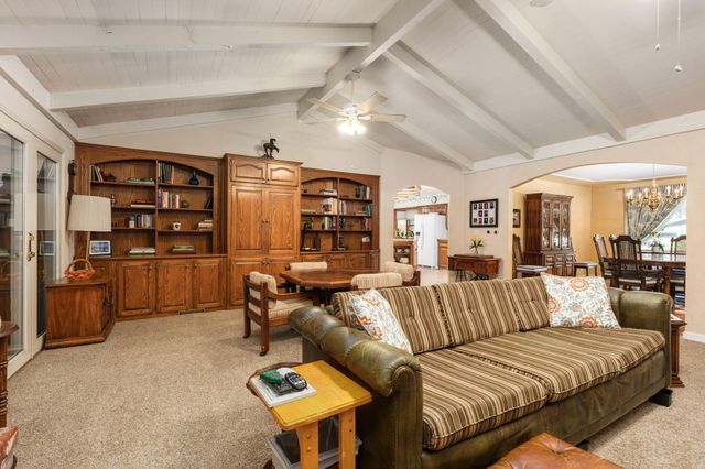 1113 N Manor Drive, Tulare, CA 93274