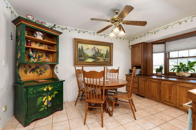 1113 N Manor Drive, Tulare, CA 93274