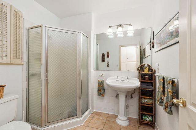 1113 N Manor Drive, Tulare, CA 93274