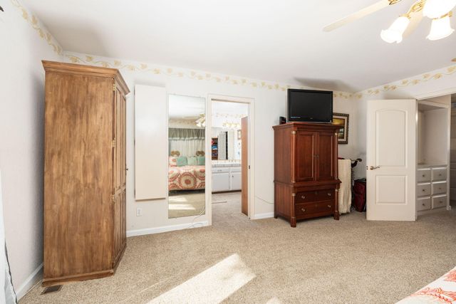 1113 N Manor Drive, Tulare, CA 93274