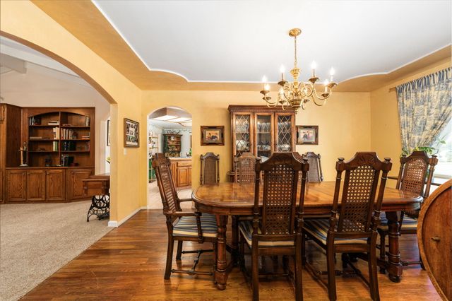 1113 N Manor Drive, Tulare, CA 93274