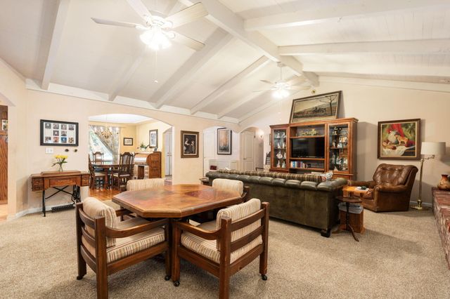 1113 N Manor Drive, Tulare, CA 93274