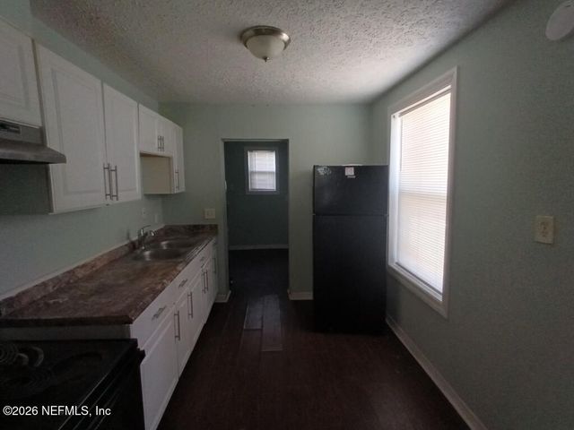 2542 WILCOX Court, Jacksonville, FL 32207