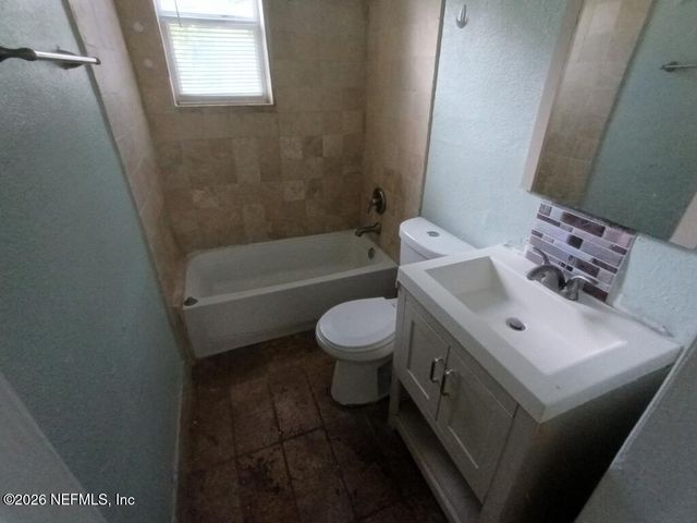 2542 WILCOX Court, Jacksonville, FL 32207