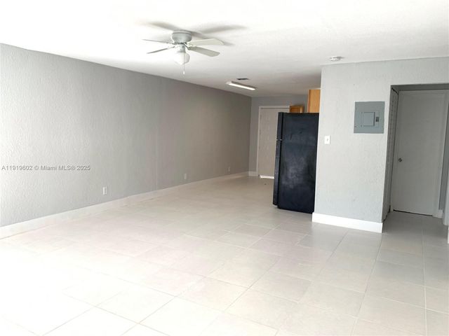 860 NW 6th Ave B, Pompano Beach, FL 33060