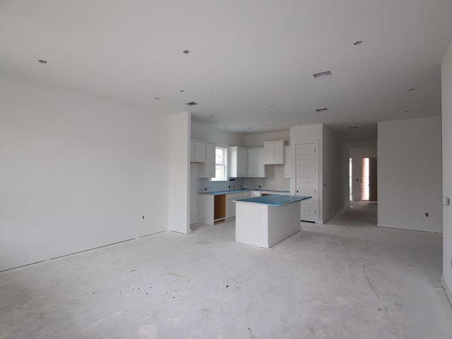 817 Boise DR, Leander, TX 78641