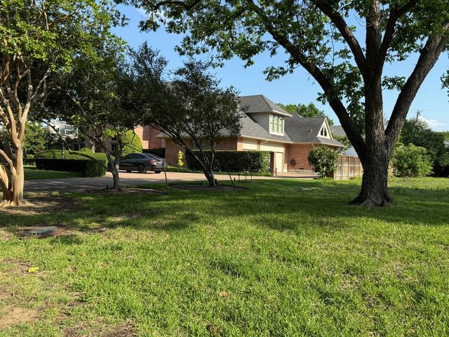 6226 Park Lane, Dallas, TX 75225