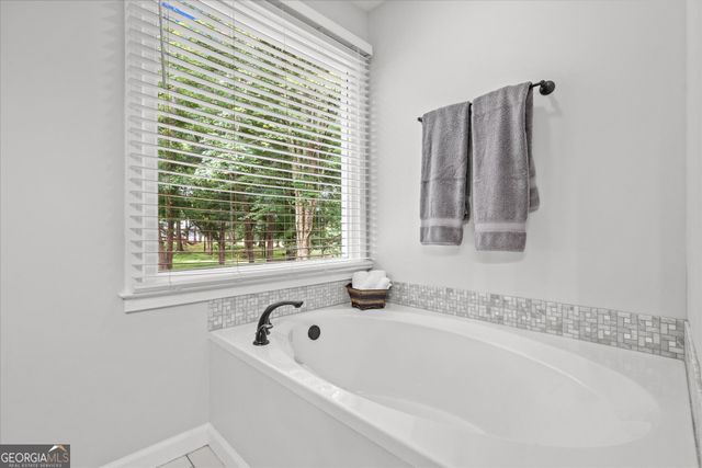 24 Trey Court, Carrollton, GA 30117