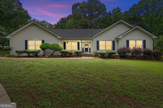 24 Trey Court, Carrollton, GA 30117