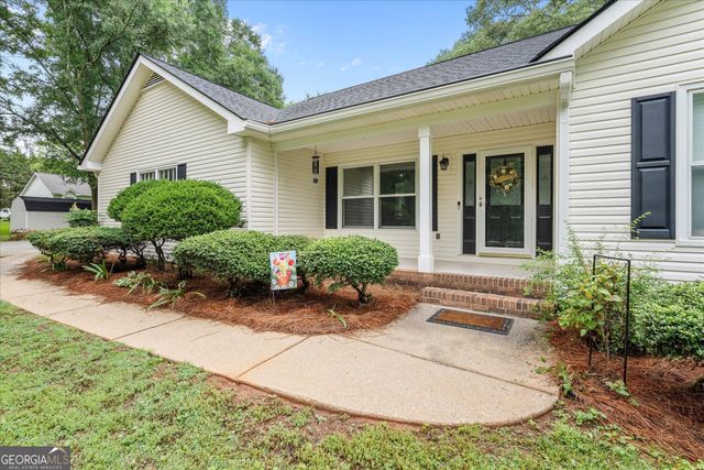 24 Trey Court, Carrollton, GA 30117