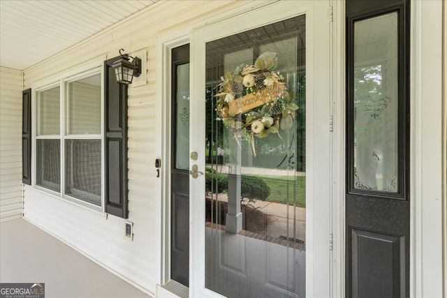 24 Trey Court, Carrollton, GA 30117